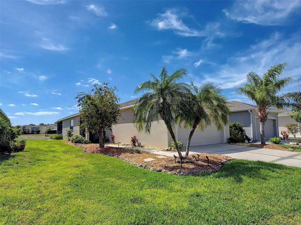 Photo of 11993 Tempest Harbor Loop, Venice, FL 34292 (MLS # N6143857)
