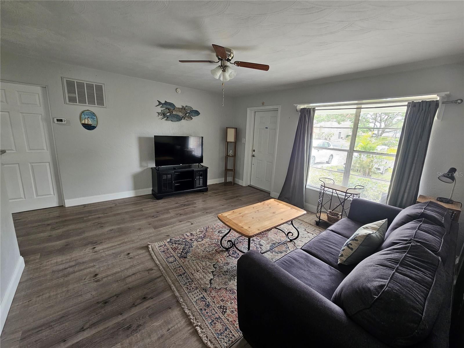 315 62ND STREET W, BRADENTON, FL, 34209 4 315 62ND STREET W