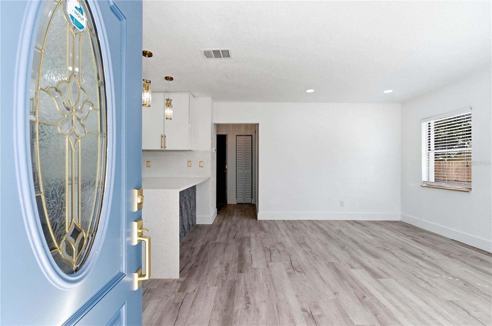 TAMPA OVERLOOK - Residential