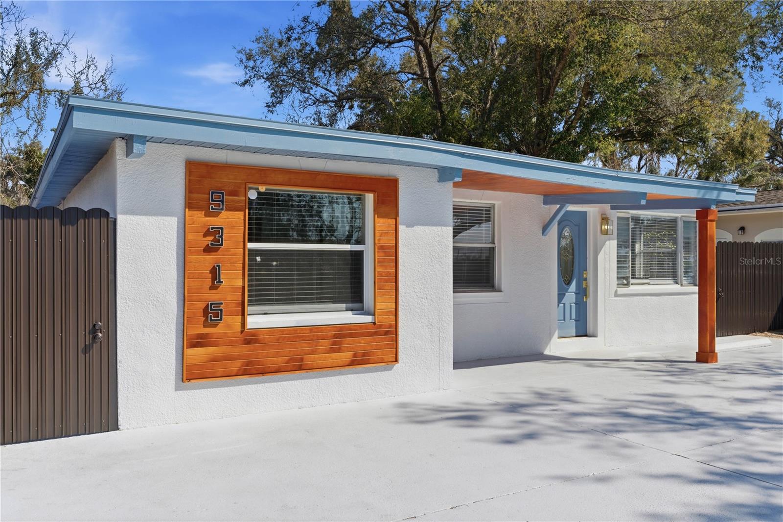 TAMPA OVERLOOK - Residential