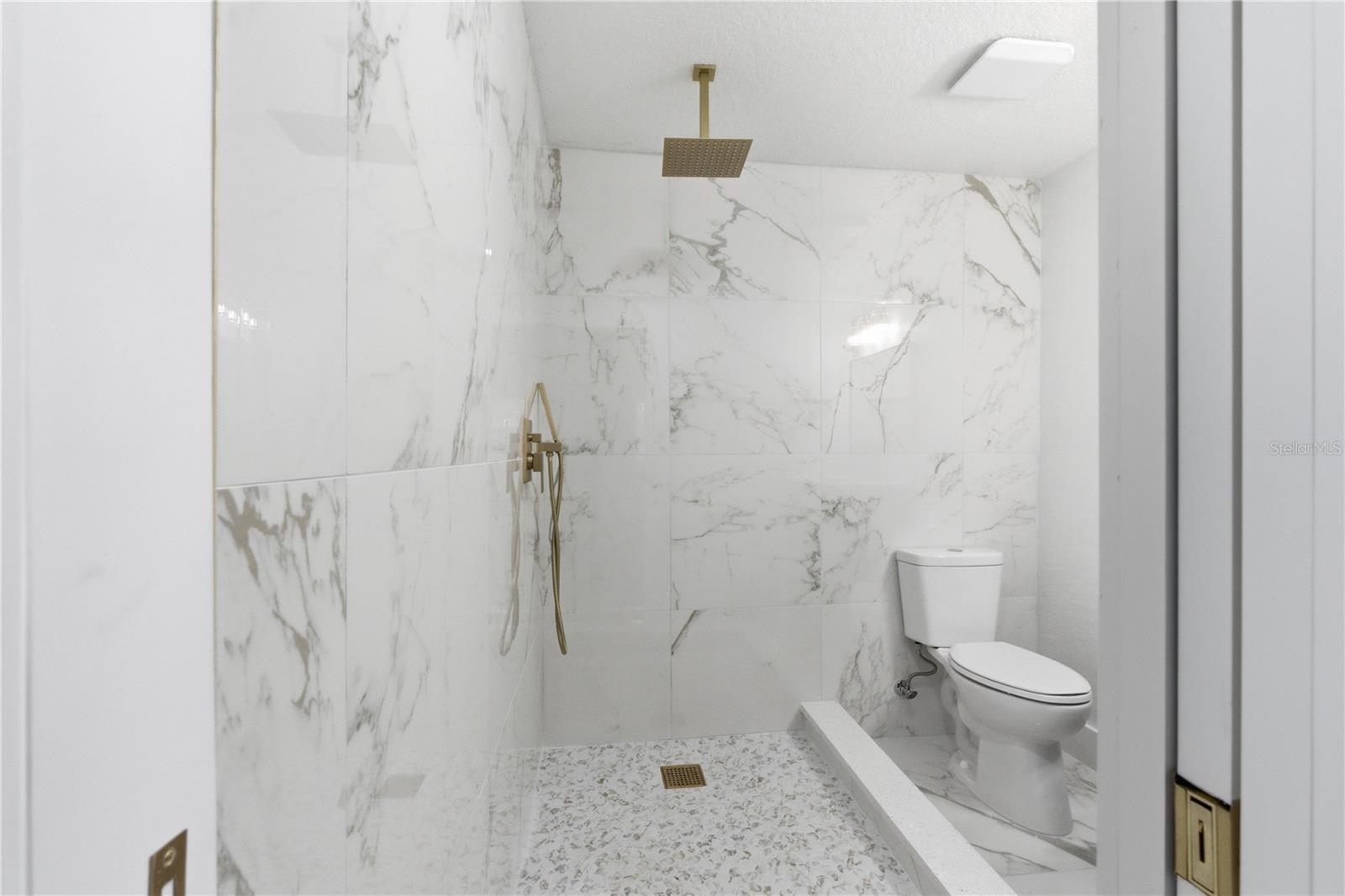 TAMPA OVERLOOK - Residential