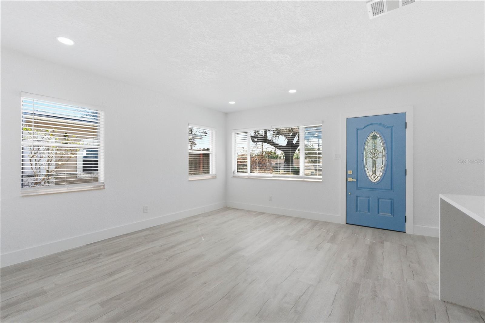 TAMPA OVERLOOK - Residential