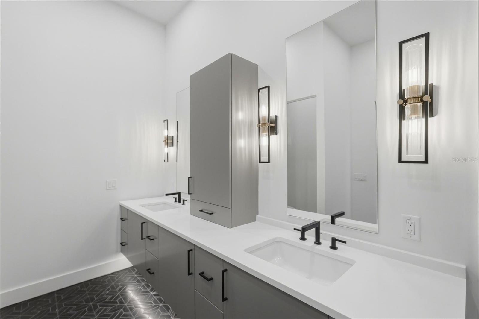 REV MAP OF ST PETERSBURG - Residential