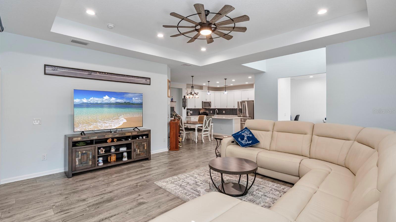 LATITUDE/DAYTONA BEACH PH 7 - Residential