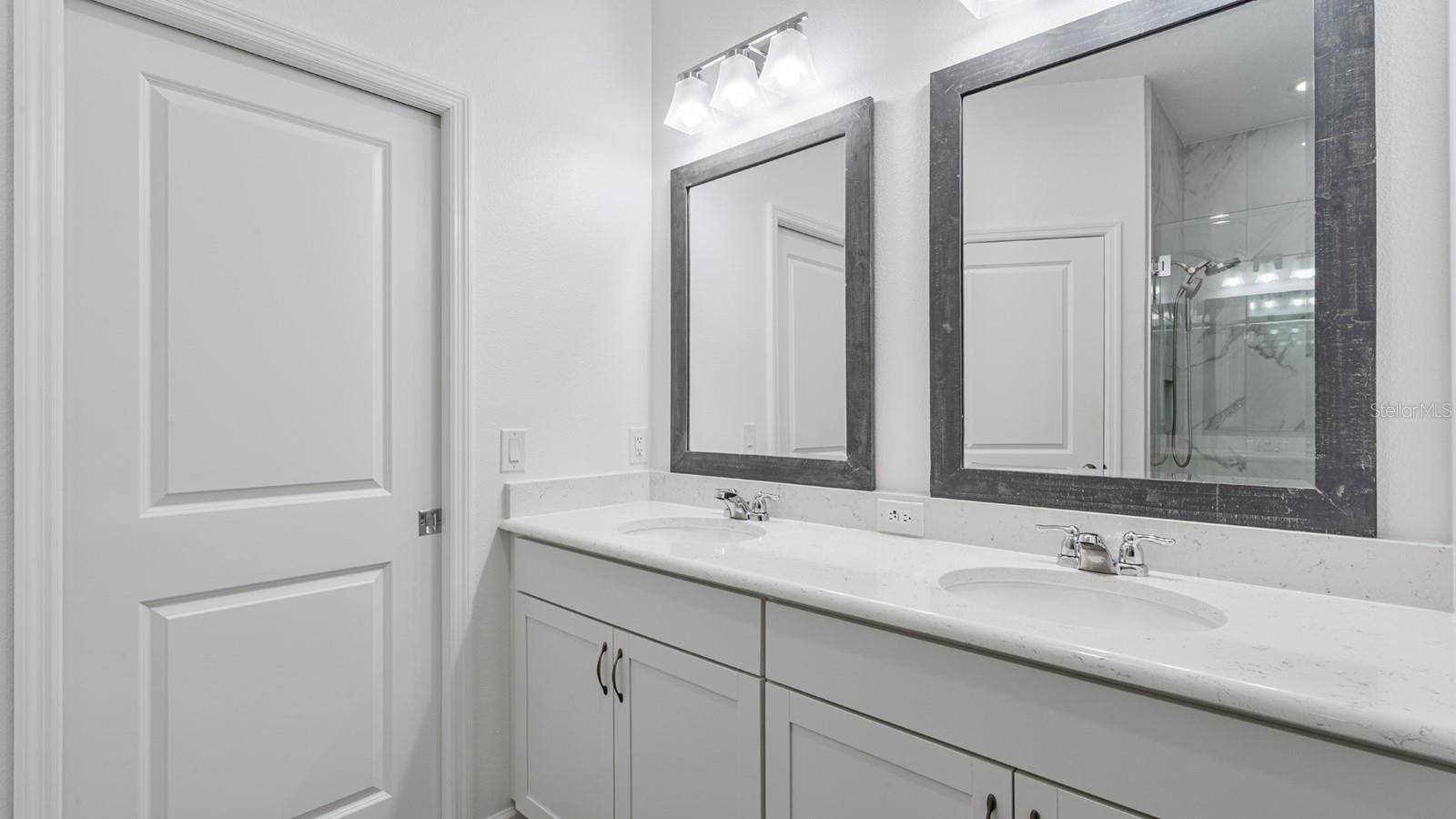 LATITUDE/DAYTONA BEACH PH 7 - Residential