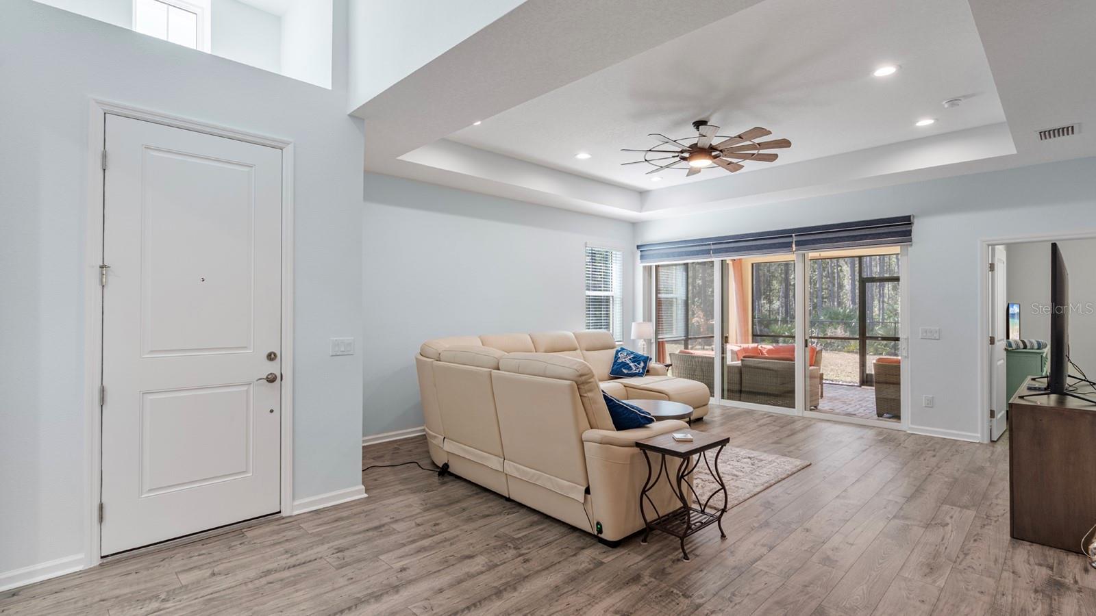 LATITUDE/DAYTONA BEACH PH 7 - Residential