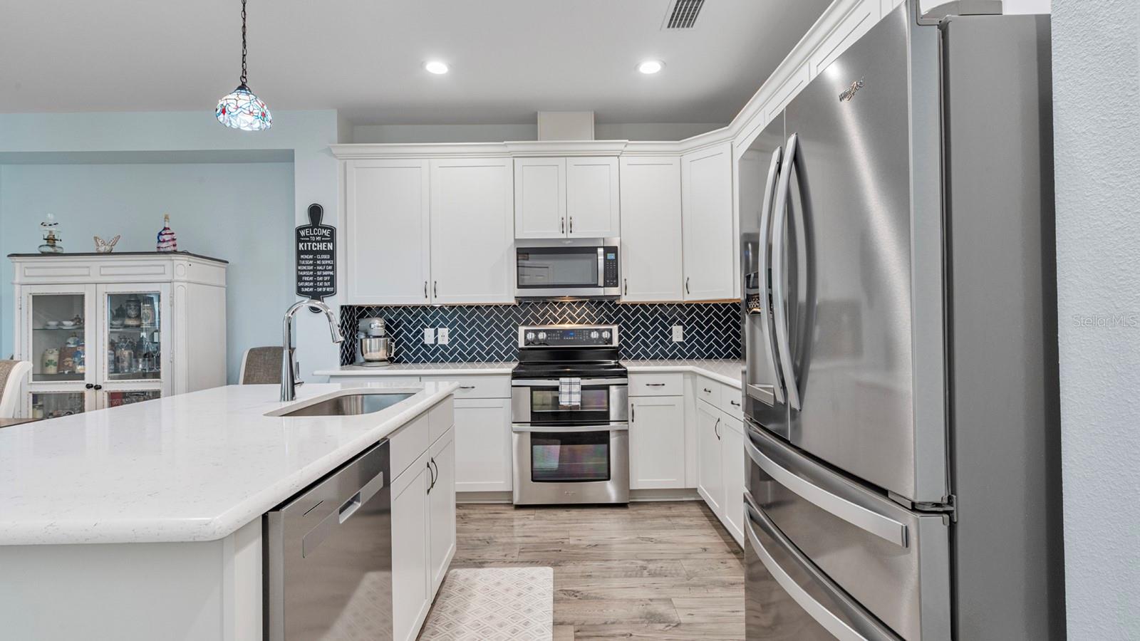 LATITUDE/DAYTONA BEACH PH 7 - Residential