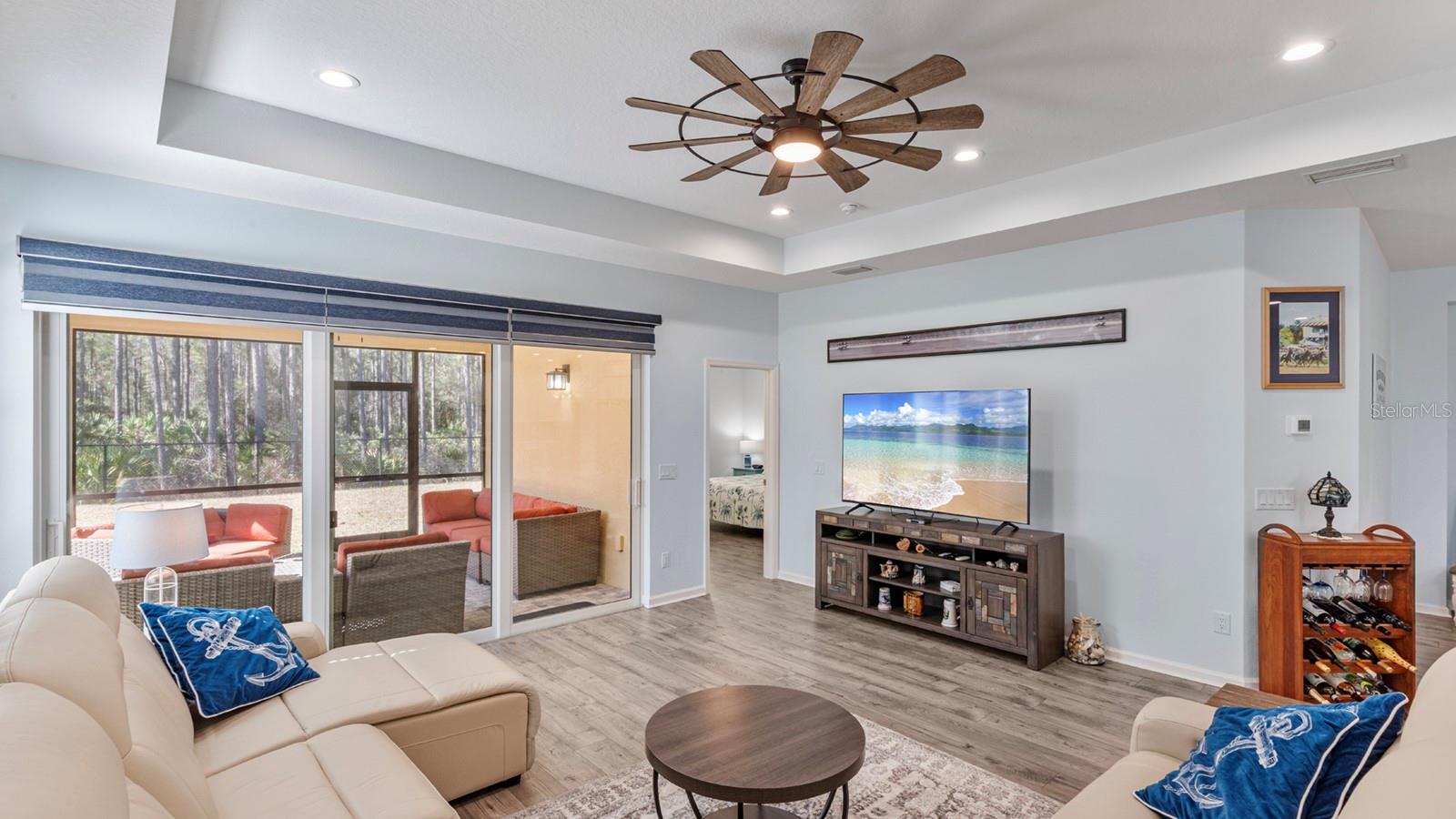 LATITUDE/DAYTONA BEACH PH 7 - Residential