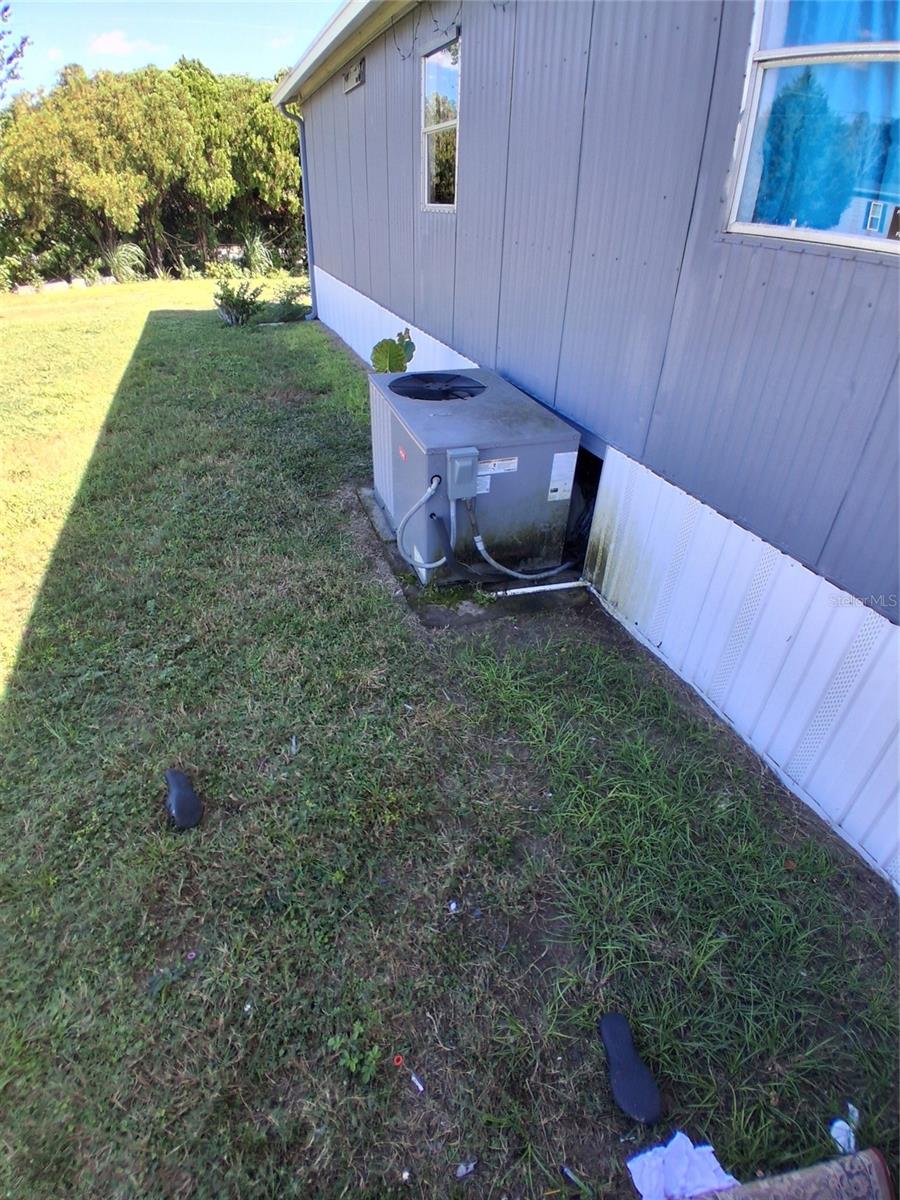 BELLEVIEW HILLS ESTATE - Residential