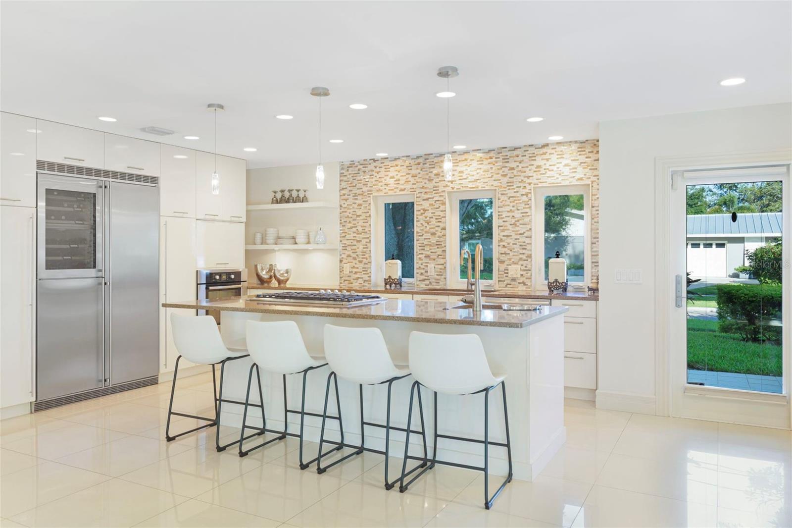 BELLEAIR ESTATES - Residential