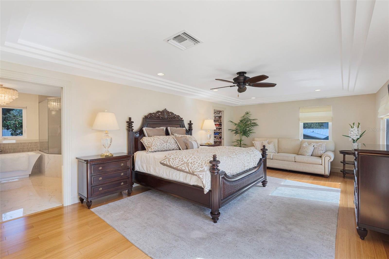 BELLEAIR ESTATES - Residential