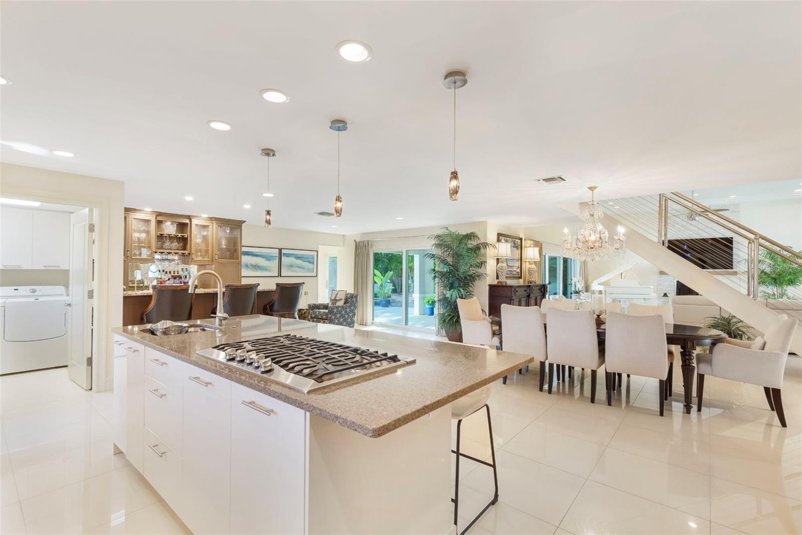 BELLEAIR ESTATES - Residential