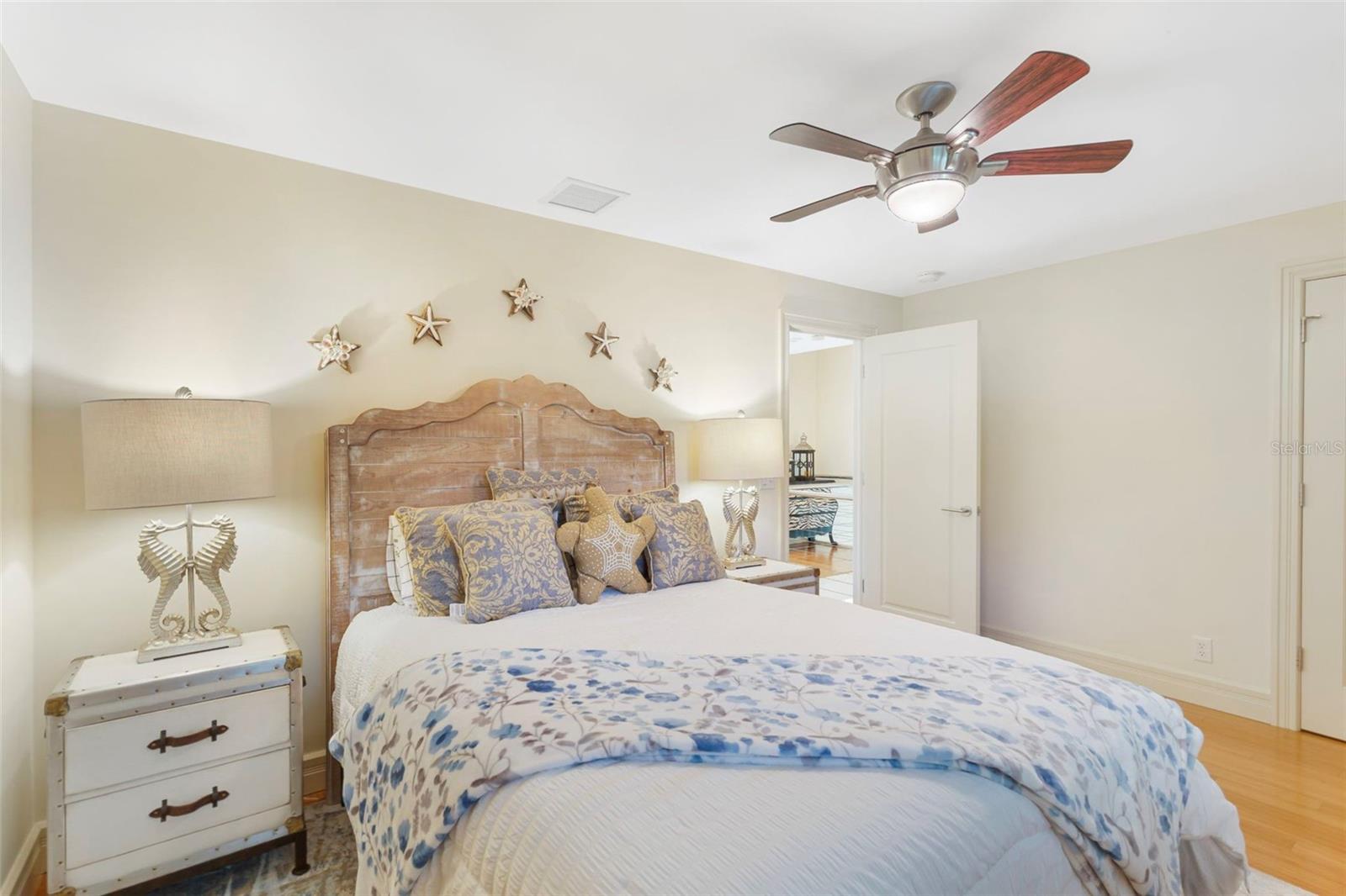 BELLEAIR ESTATES - Residential