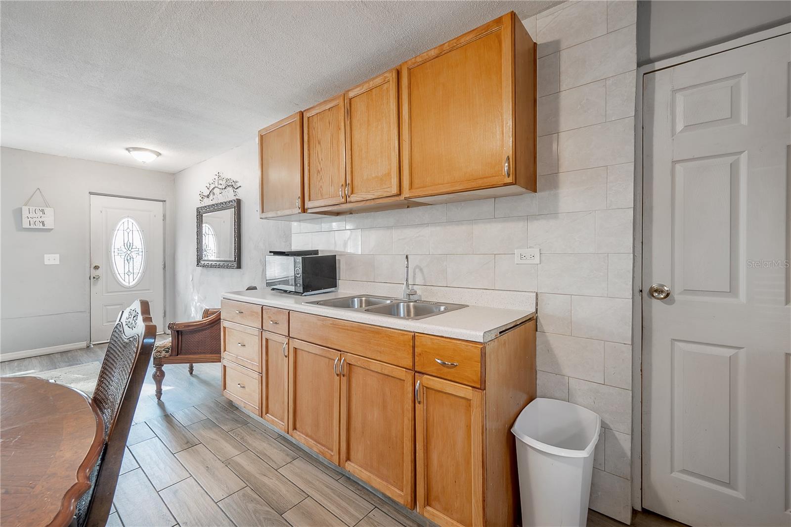 BENJAMINS 3RD SUB - Residential