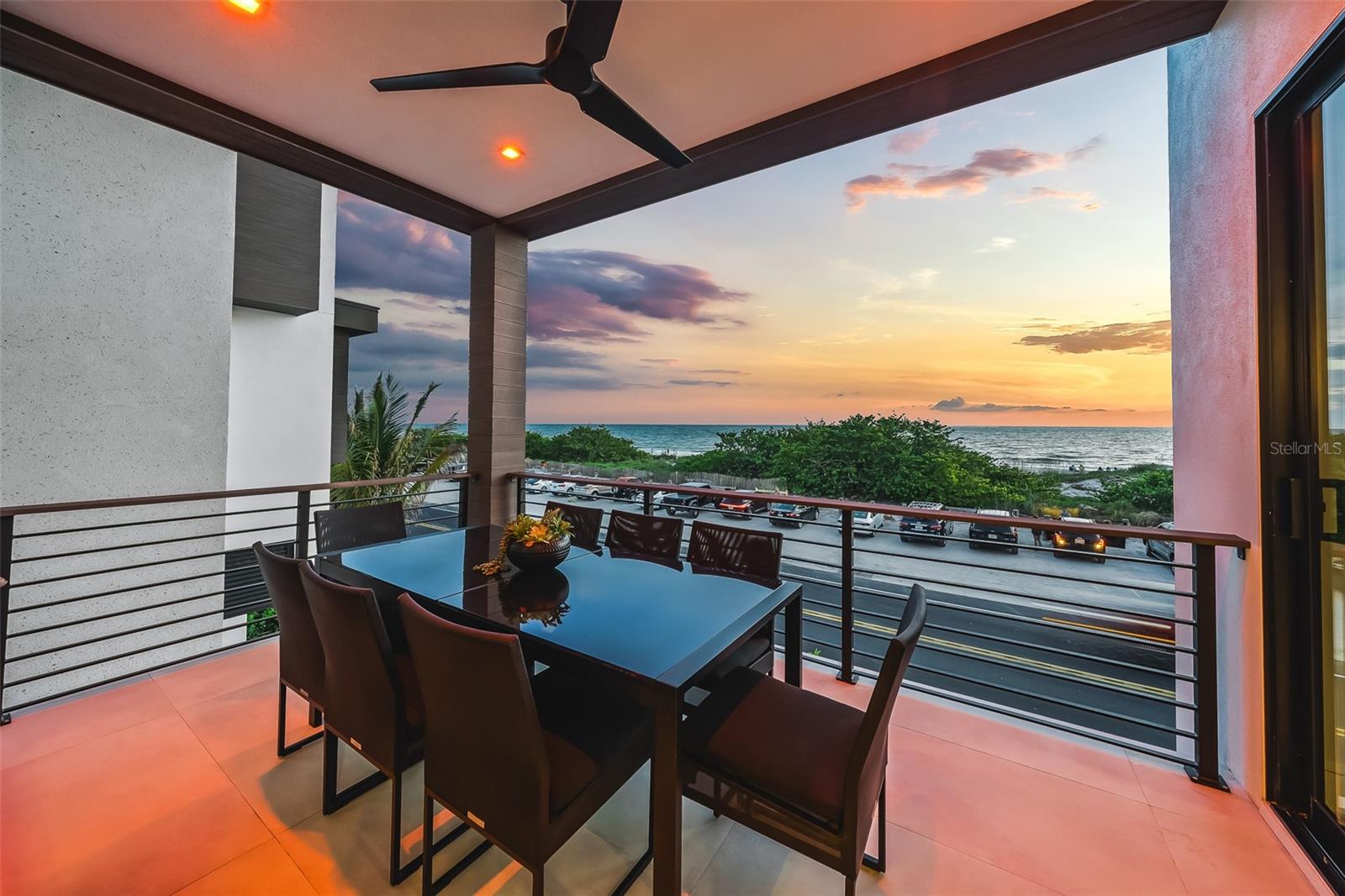 CORTEZ BEACH - Residential