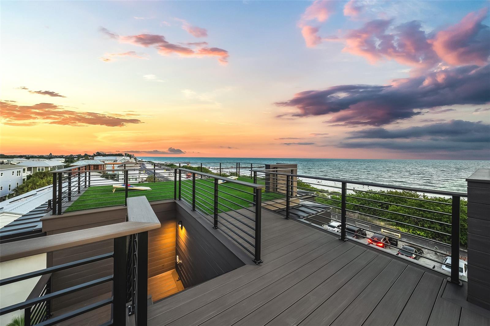 CORTEZ BEACH - Residential