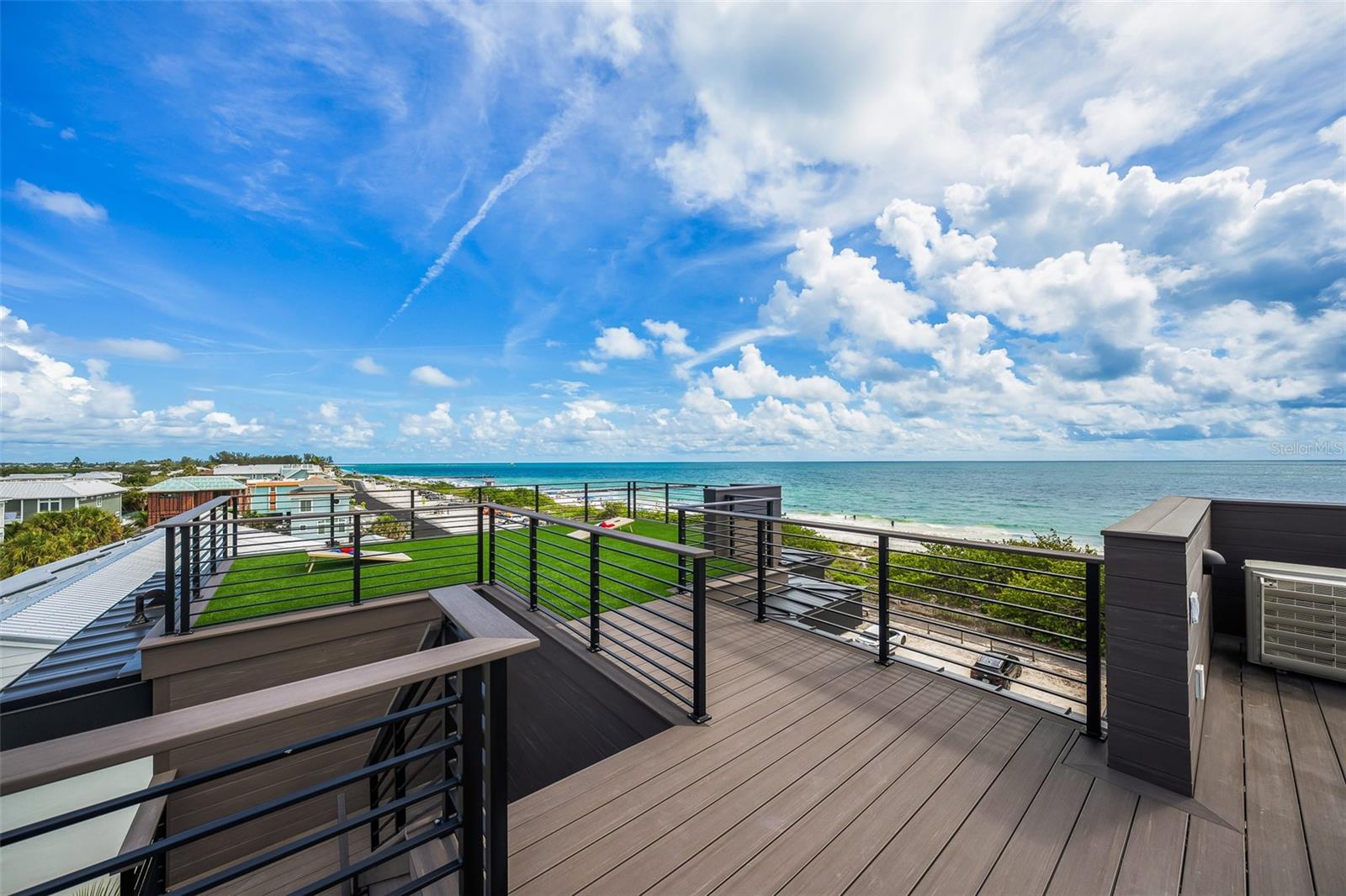 CORTEZ BEACH - Residential