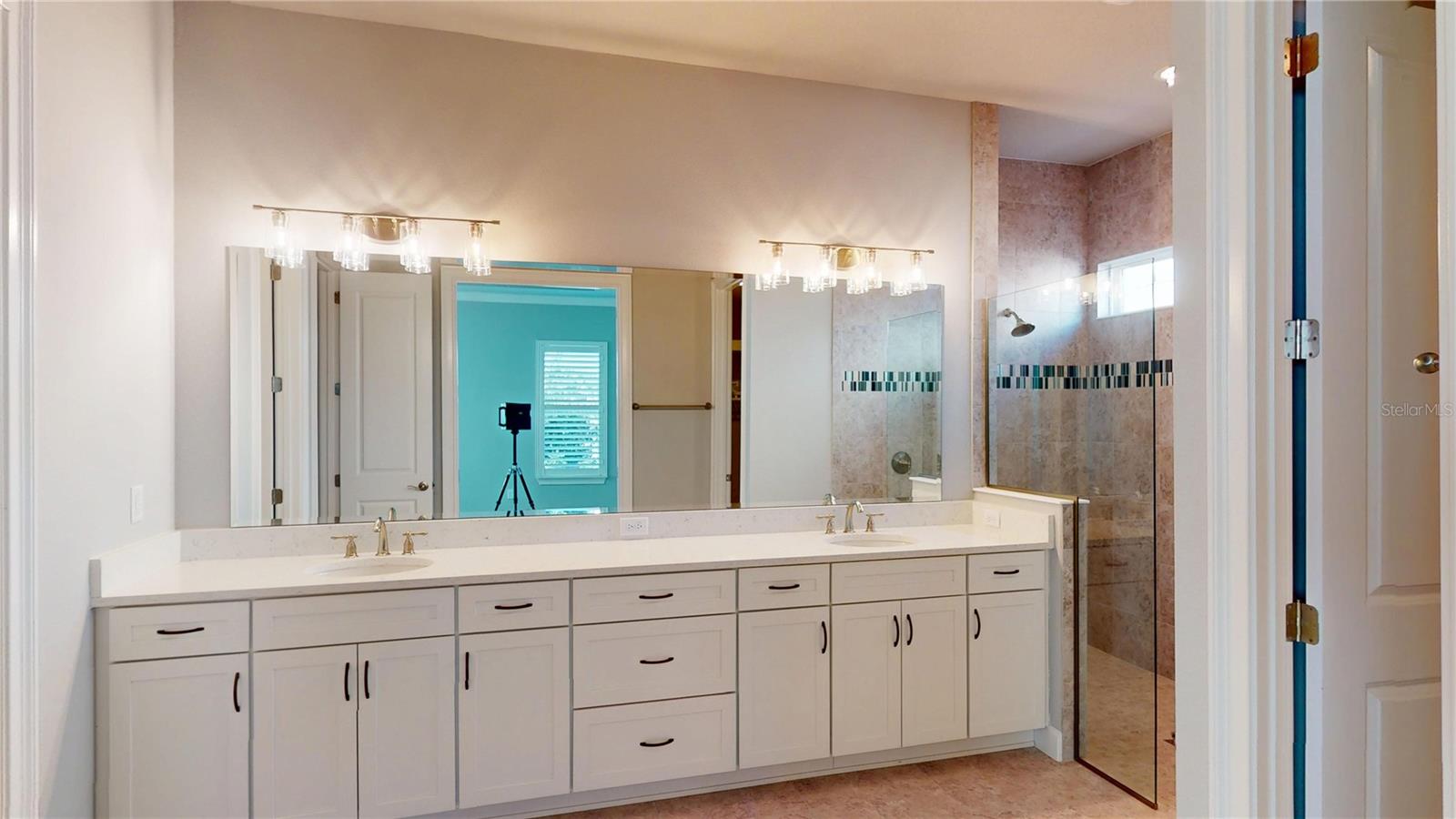 VERONA - Residential