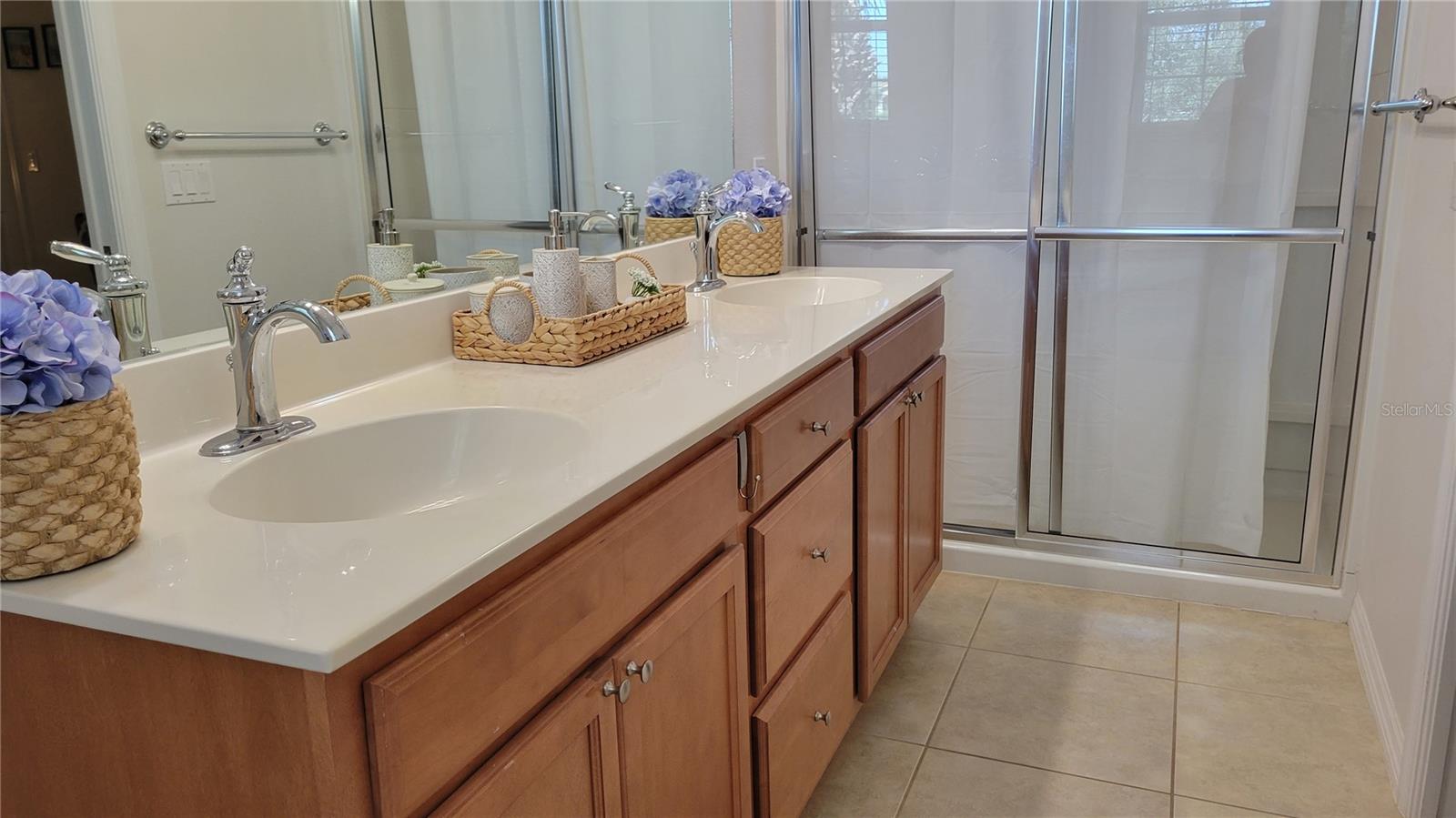 SAN MICHELE AT UNIVERSITY COMMONS - Residential Lease