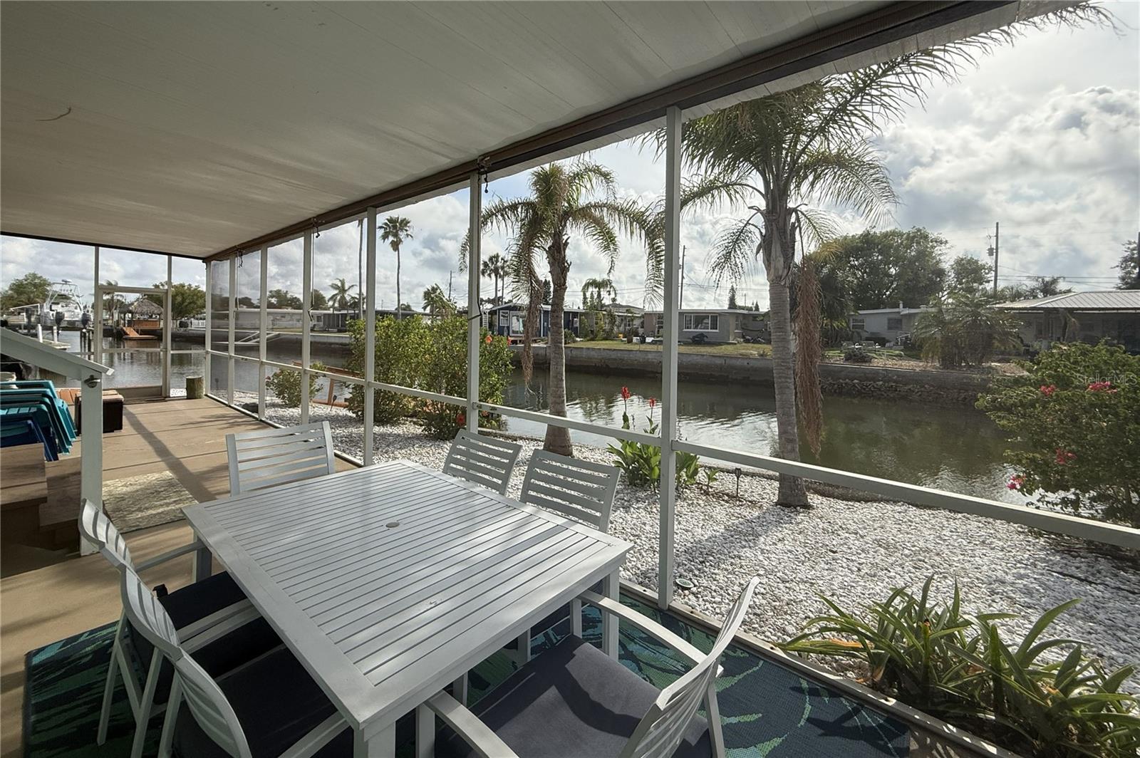 VISTA DEL MAR - Residential