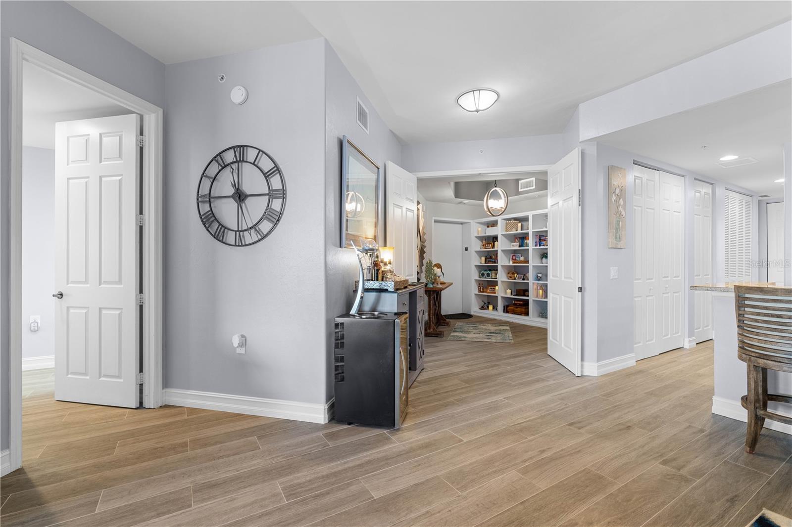 BELLA LAGO/VIVANTE XXI - Residential