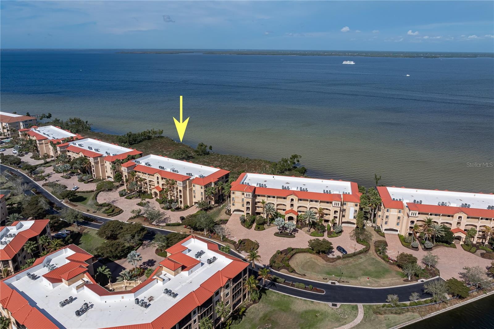 BELLA LAGO/VIVANTE XXI - Residential