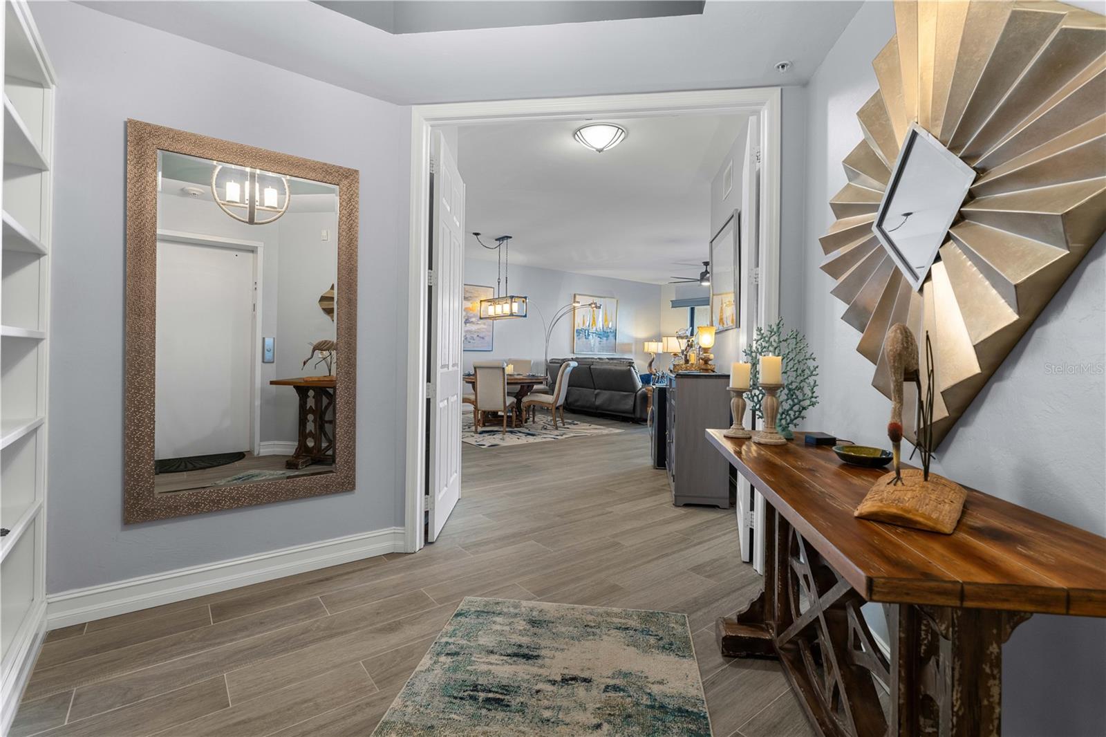 BELLA LAGO/VIVANTE XXI - Residential