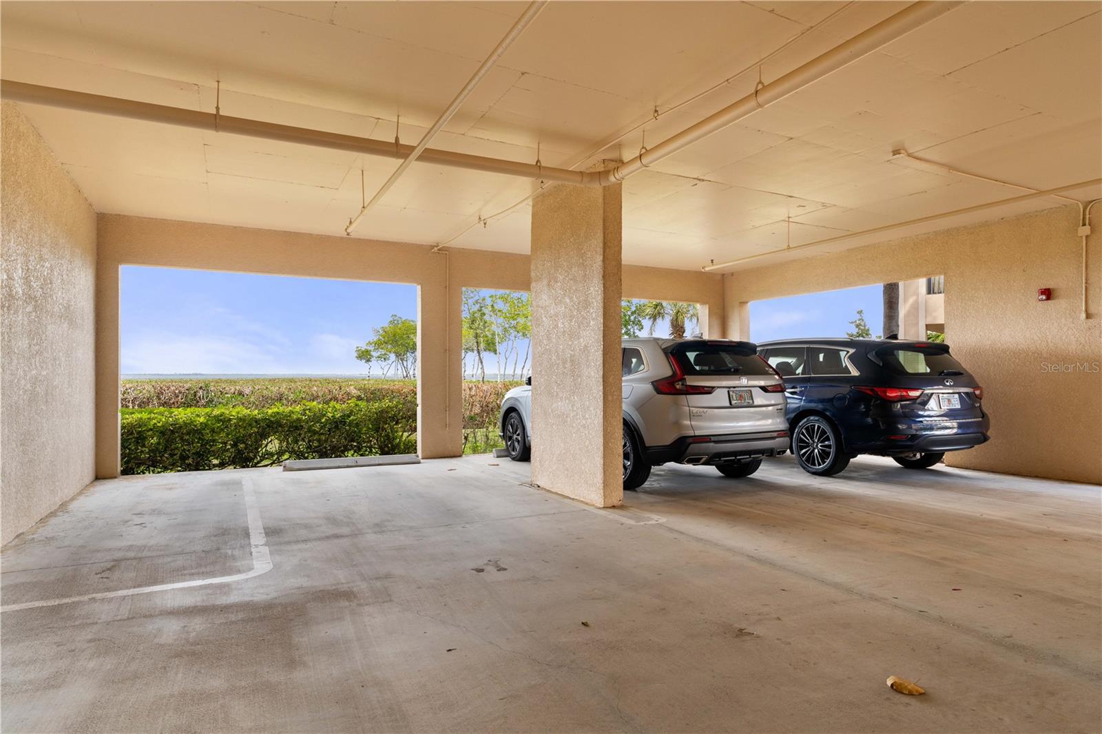 BELLA LAGO/VIVANTE XXI - Residential