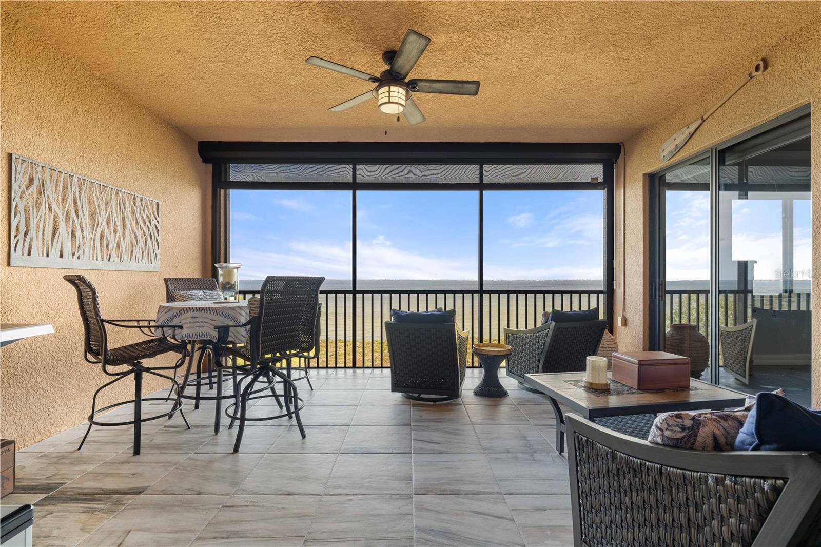 BELLA LAGO/VIVANTE XXI - Residential