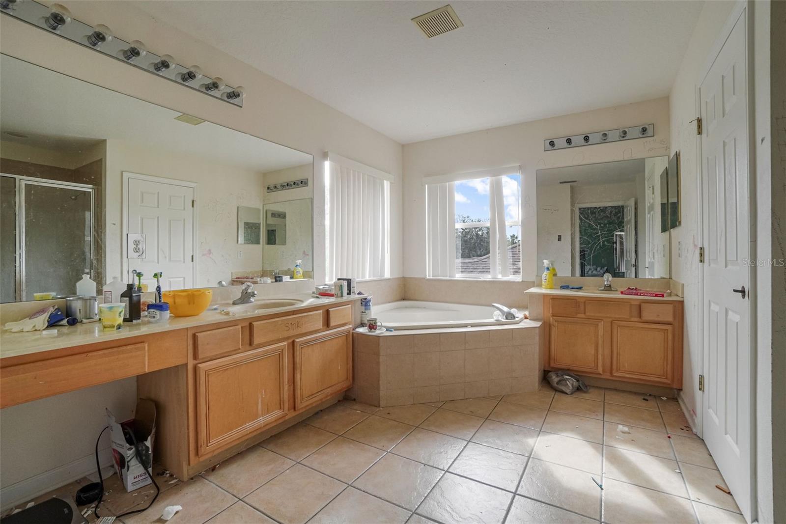 WOODLAND LAKES 02B - Residential