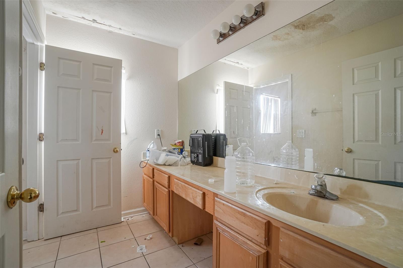 WOODLAND LAKES 02B - Residential