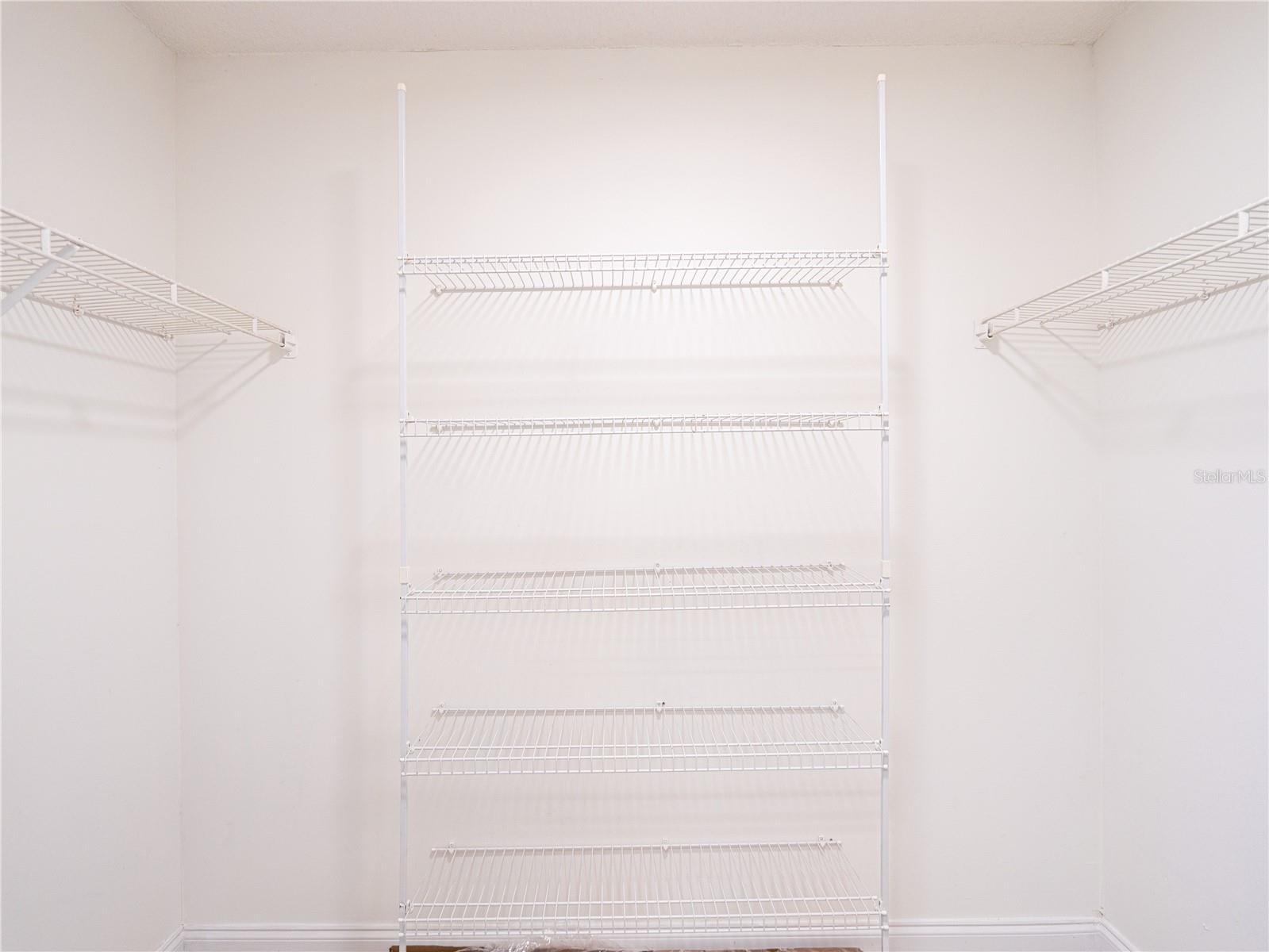 INDIGO PINES CONDO PH 01-06 - Residential