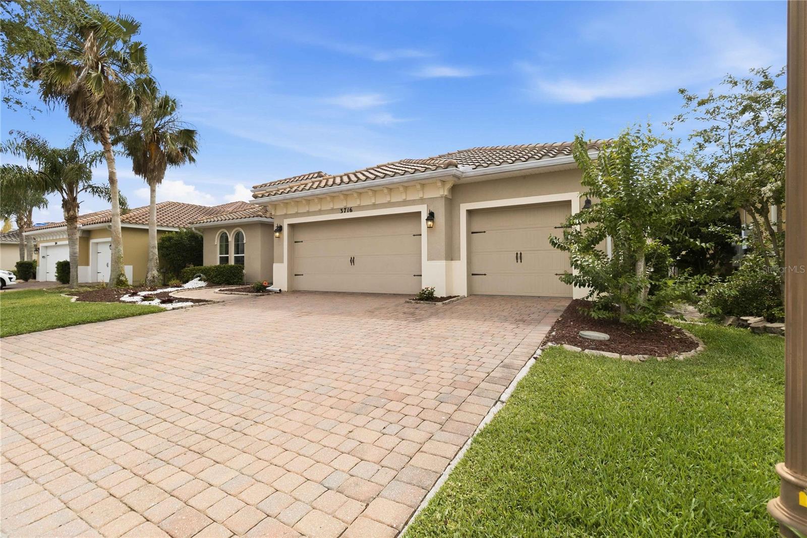 3716 PARADISO CIRCLE