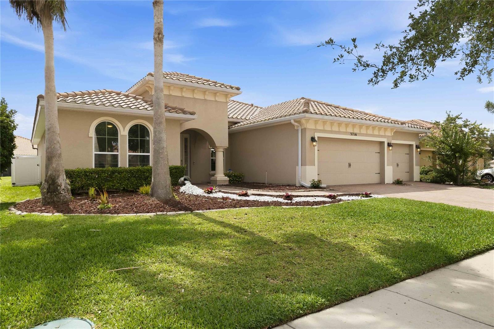 3716 PARADISO CIRCLE