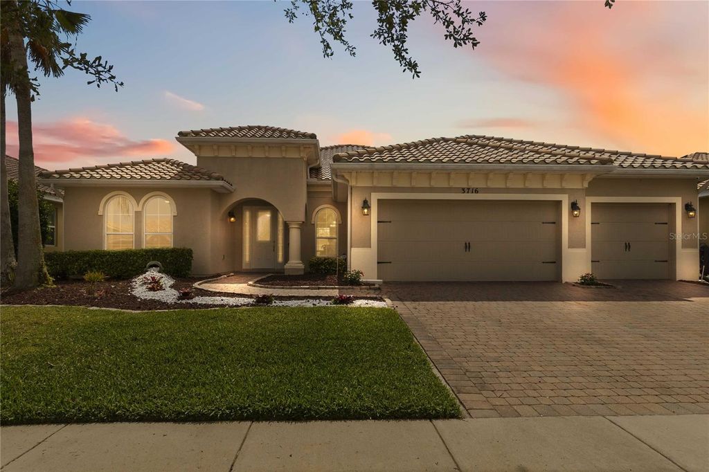 Photo of 3716 Paradiso Circle, Kissimmee, FL 34746 (MLS # O6408454)