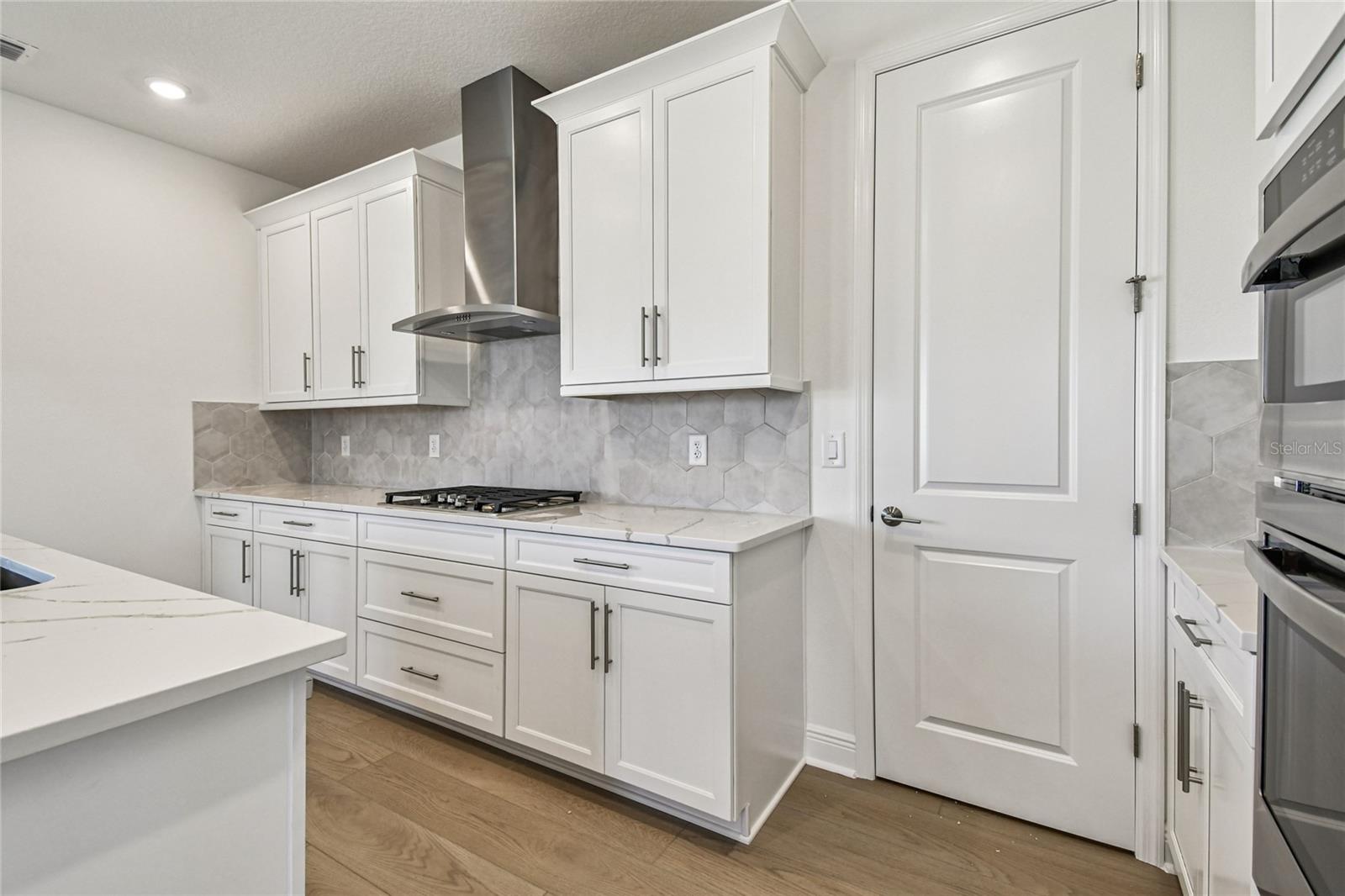 VISTERA PH 1 - Residential