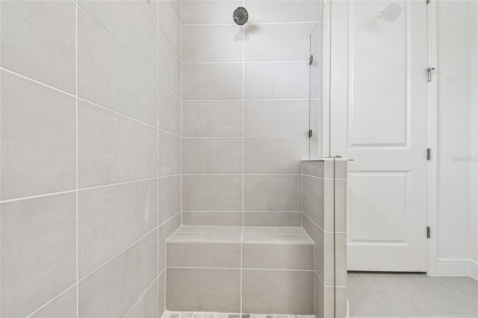 VISTERA PH 1 - Residential