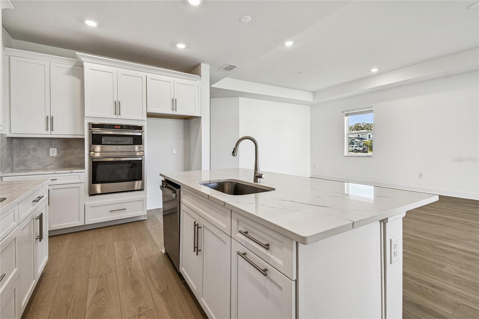 VISTERA PH 1 - Residential