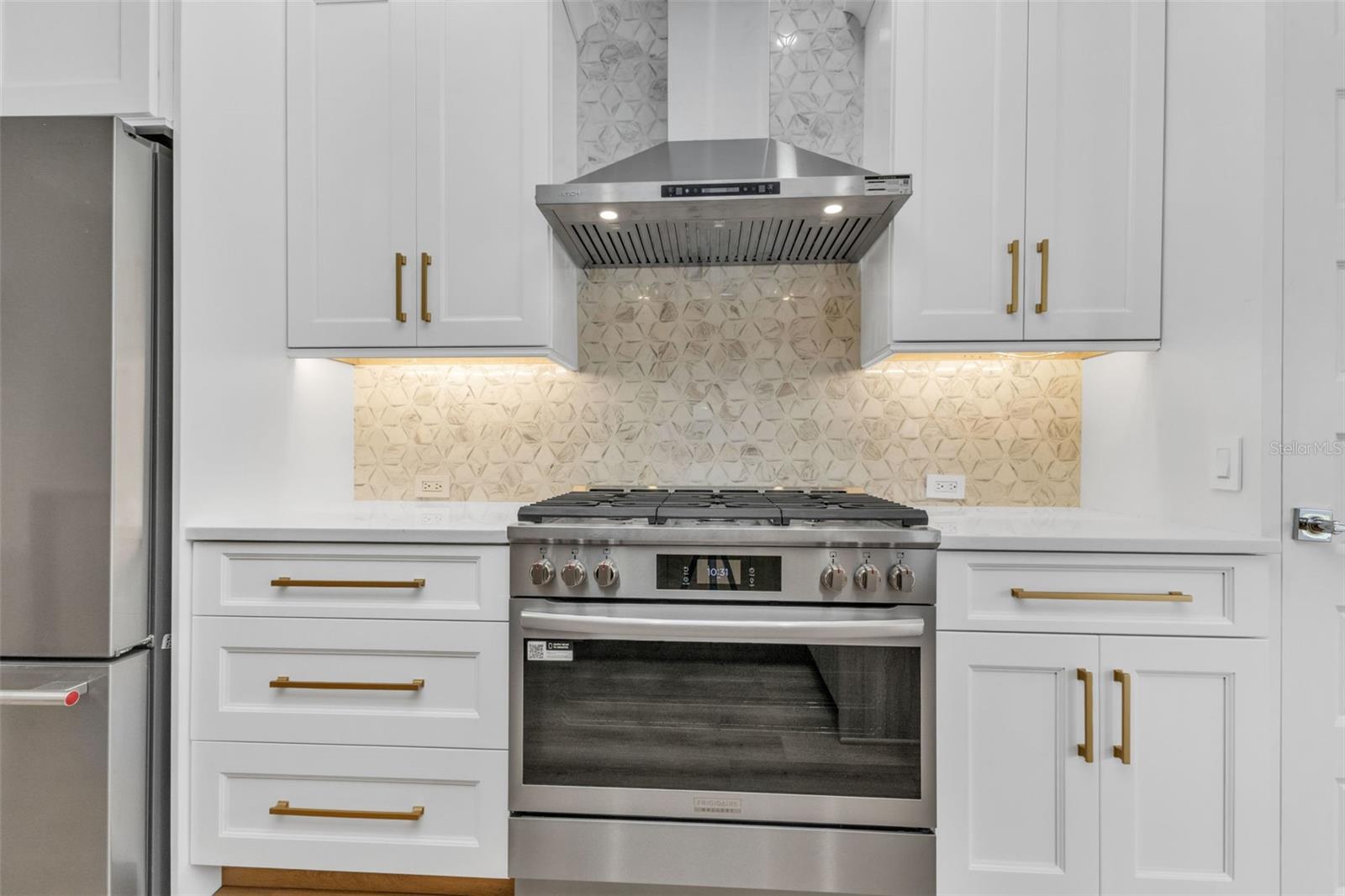 KINGS GATE PH 05 - Residential