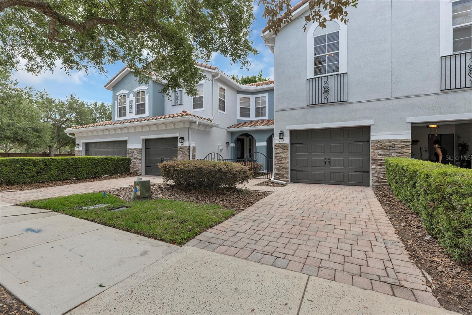 ISLES OF OVIEDO - Residential Lease