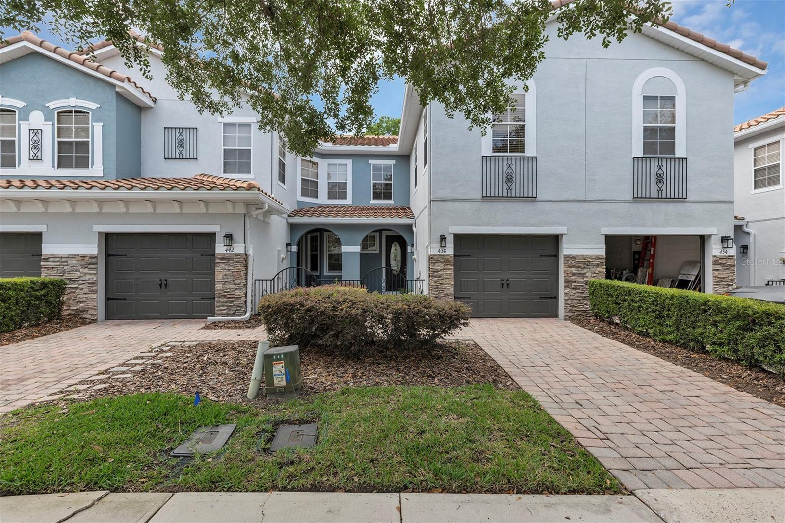 ISLES OF OVIEDO - Residential Lease