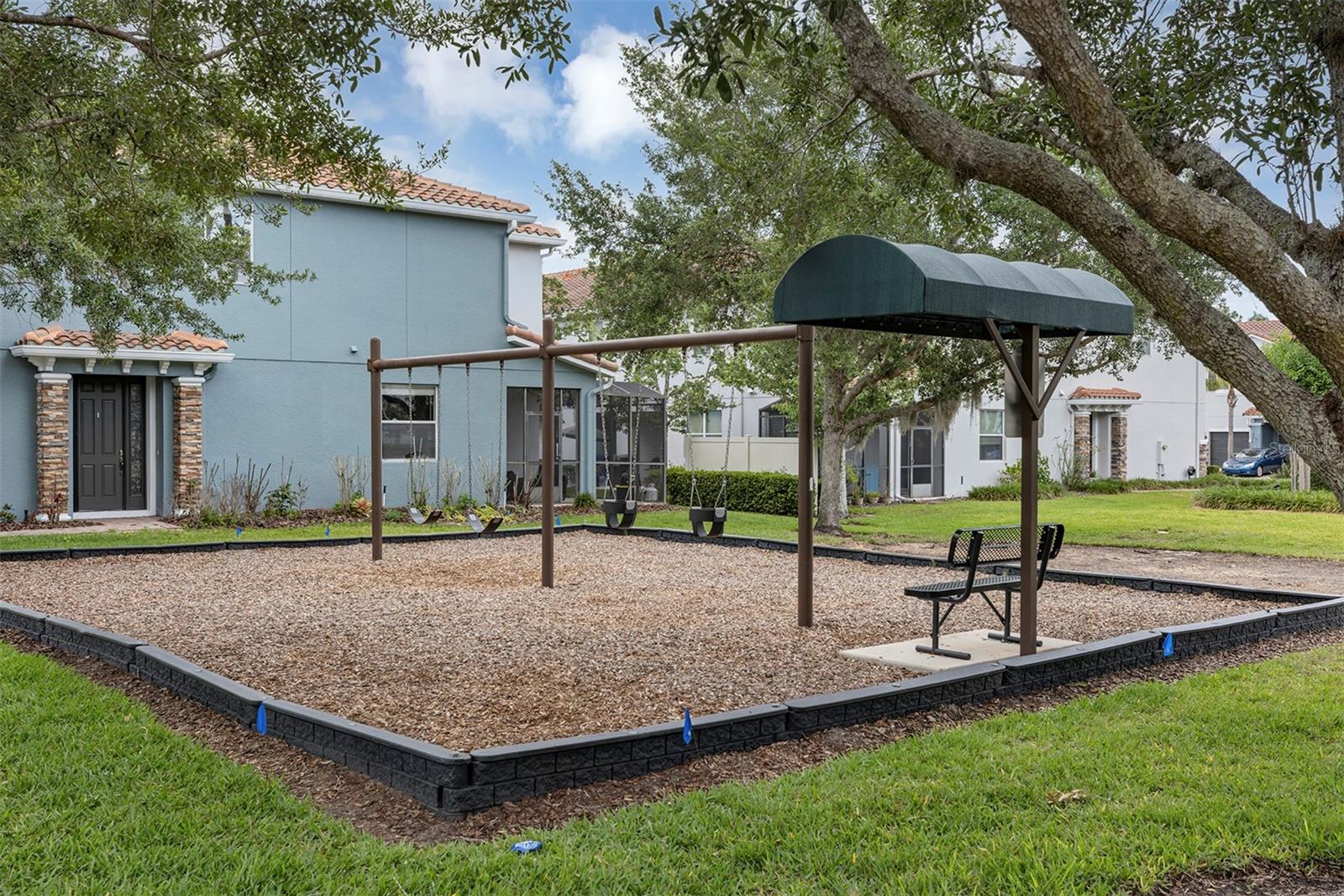 ISLES OF OVIEDO - Residential Lease