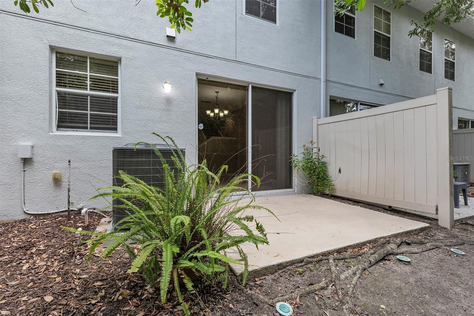 ISLES OF OVIEDO - Residential Lease