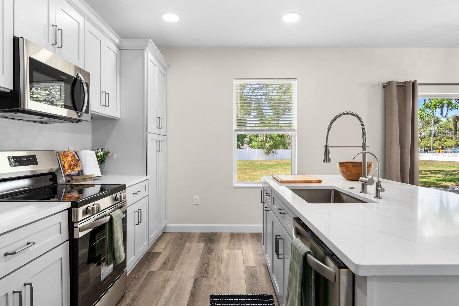 OAK RANCH - Residential