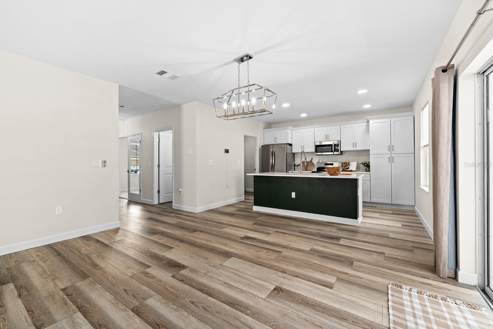 OAK RANCH - Residential