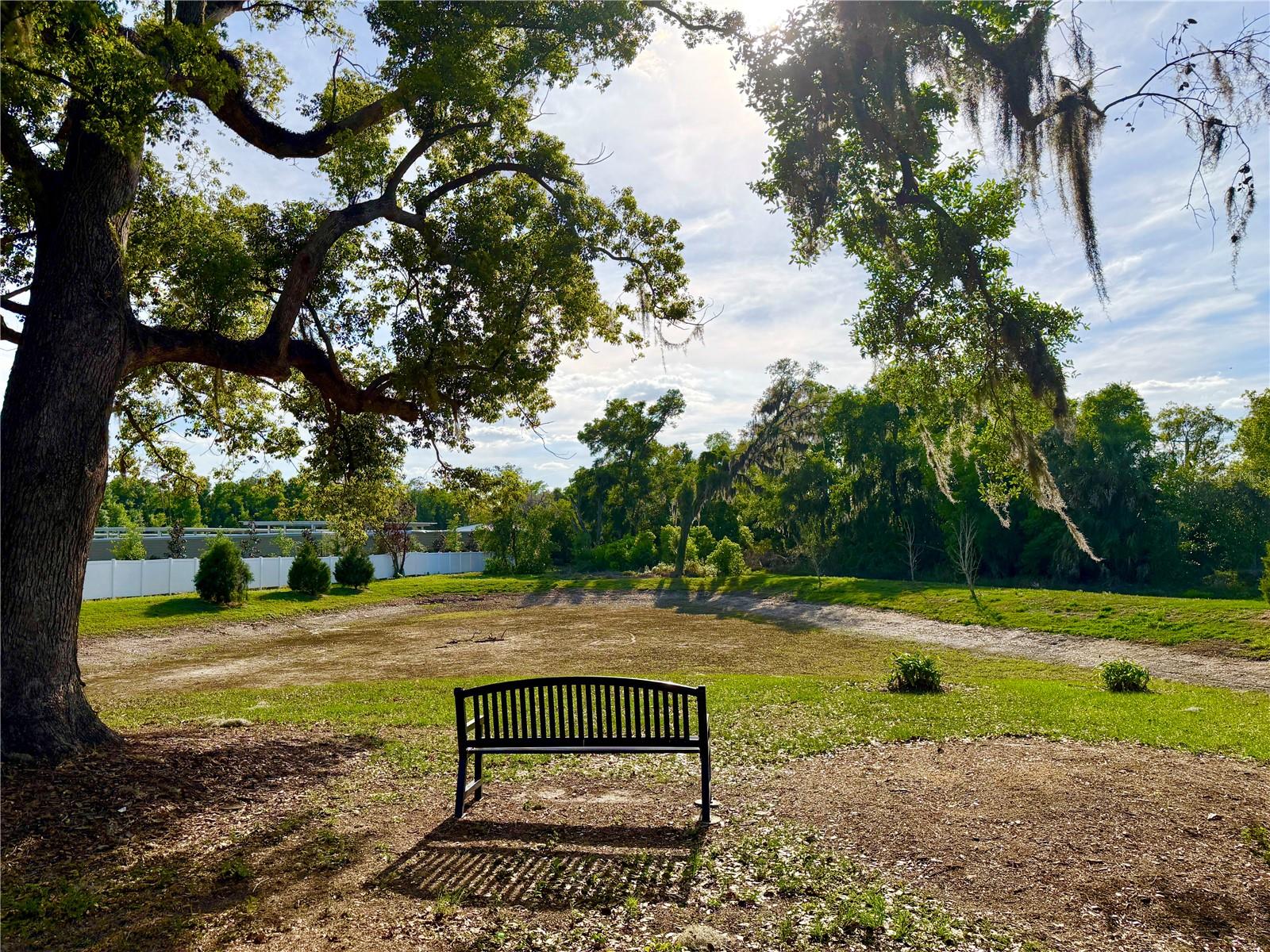 OAK RANCH - Residential