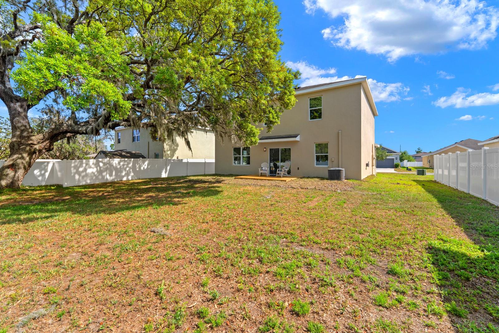 OAK RANCH - Residential