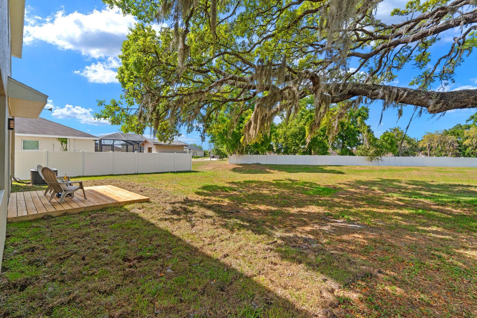 OAK RANCH - Residential