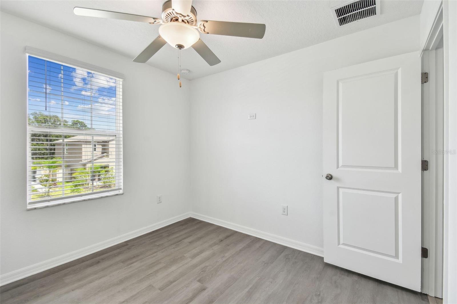 TOWNES/CYPRESS RANCH - Residential
