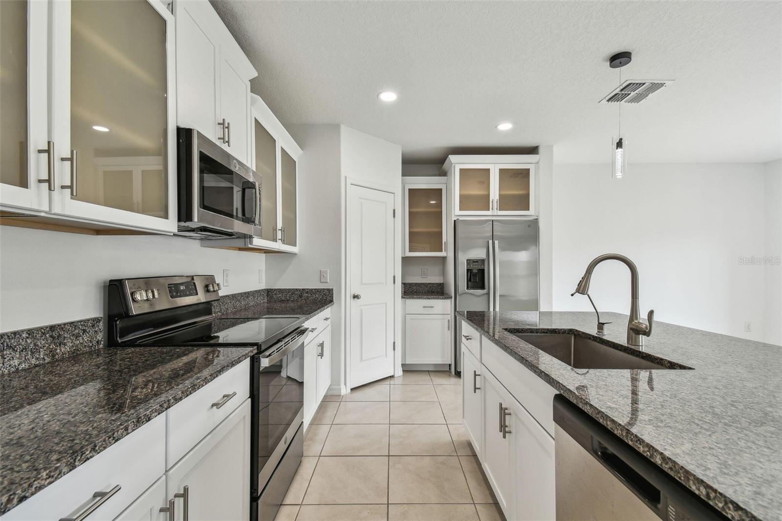 TOWNES/CYPRESS RANCH - Residential
